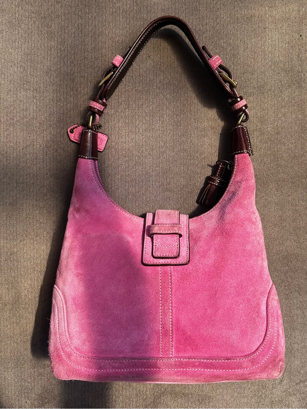 Vintage COACH Pink Hamilton Suede Flap Soho Shoulder Bag 7471 - Picture 5 of 16